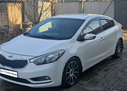Kia Cerato 2013 года
