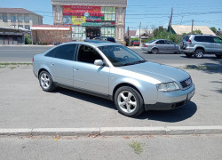 Audi A6 1998 года