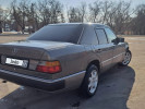 Mercedes-Benz E-Класс 1992 года
