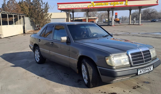 Mercedes-Benz E-Класс 1991 года