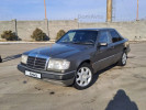 Mercedes-Benz E-Класс 1992 года