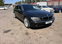 BMW 7 серия 2003 года