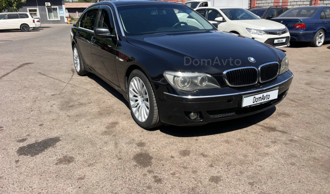 BMW 7 серия 2003 года