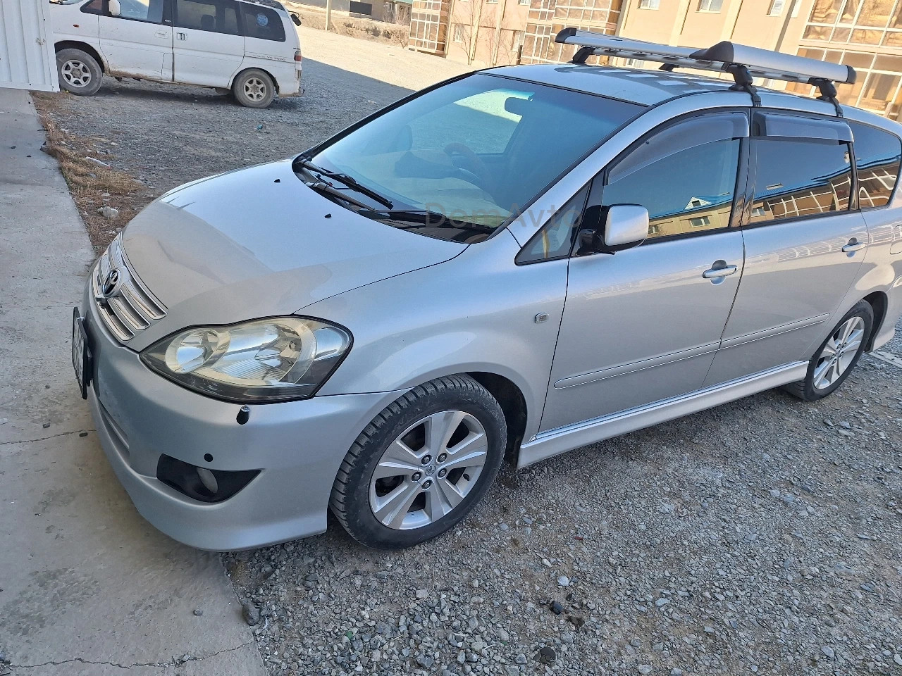 Toyota Ipsum, 2005