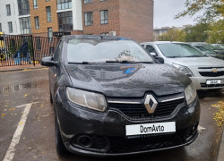 Renault Sandero 2015 года