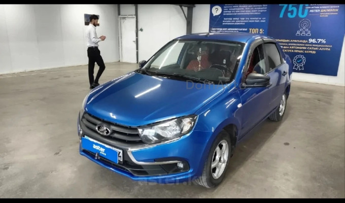 ВАЗ (Lada) Granta 2021 года