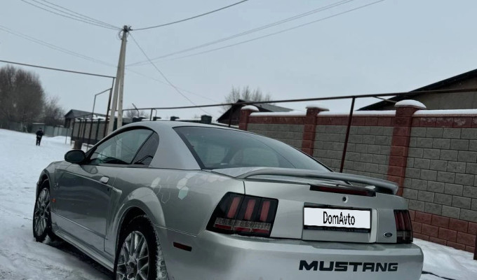 Ford Mustang 1999 года