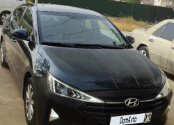 Hyundai Elantra 2019 года