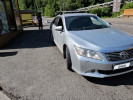 Toyota Camry 2012 года
