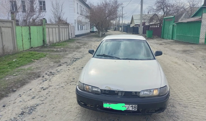Mazda Cronos 1993 года