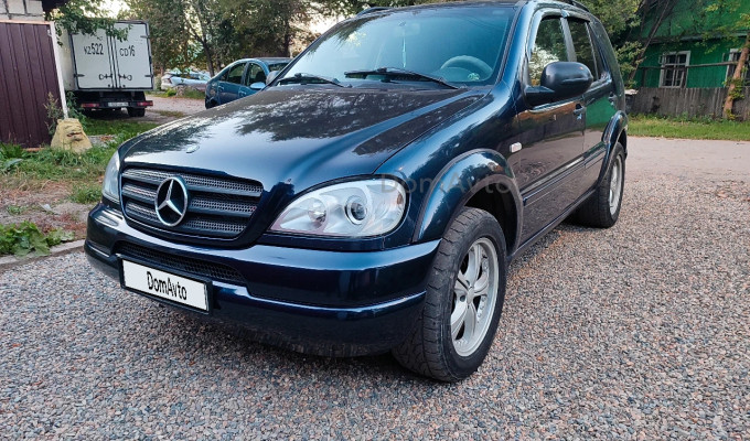 Mercedes-Benz ML-Класс 1999 года