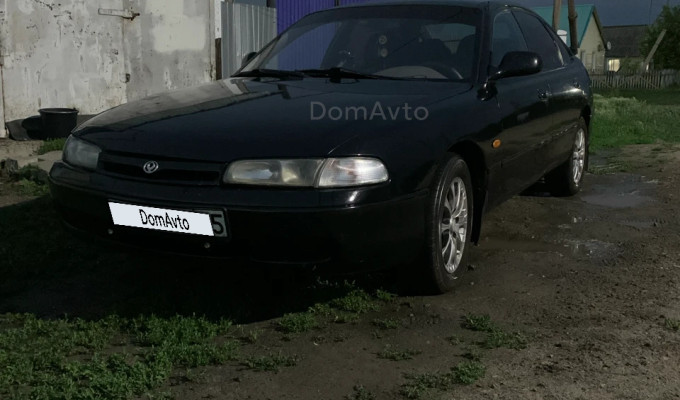 Mazda 626 1993 года