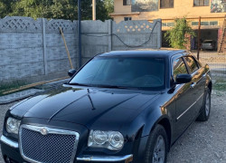 Chrysler 300C 2007 года