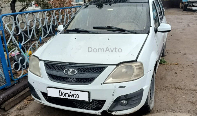 ВАЗ (Lada) Largus 2013 года