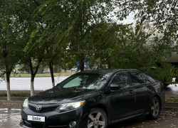 Toyota Camry 2012 года