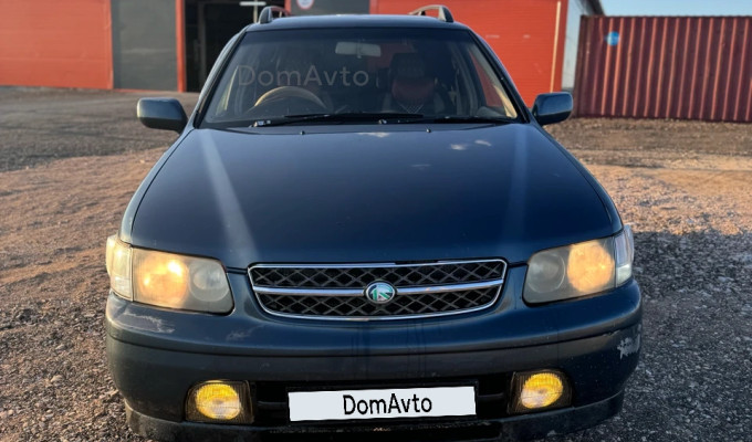 Nissan R'nessa 1997 года