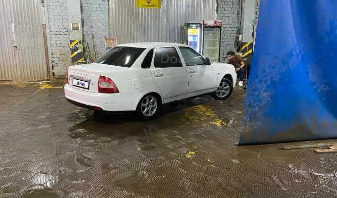 ВАЗ (Lada) Priora 2012 года