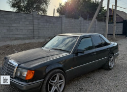 Mercedes-Benz E-Класс 1991 года