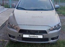 Mitsubishi Lancer 2011 года