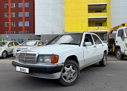 Mercedes-Benz 190 1992 года