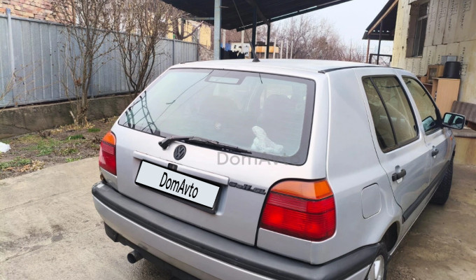 Volkswagen Golf 1993 года