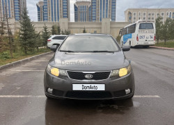Kia Cerato 2013 года
