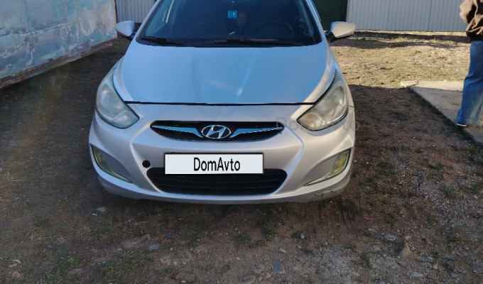 Hyundai Accent 2013 года