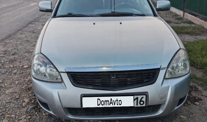 ВАЗ (Lada) Priora 2013 года