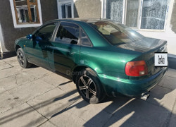 Audi A4 1997 года