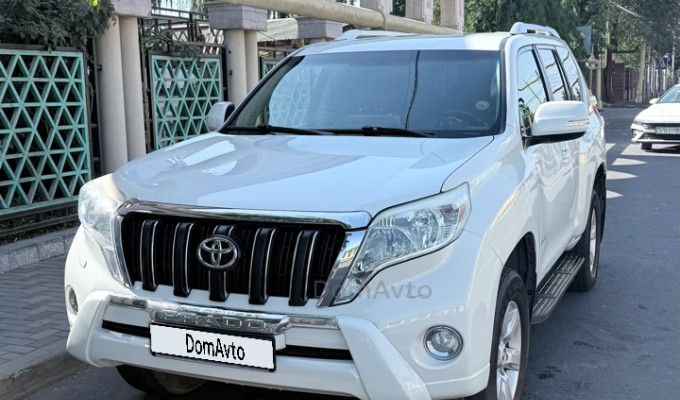 Toyota Land Cruiser Prado 2013 года