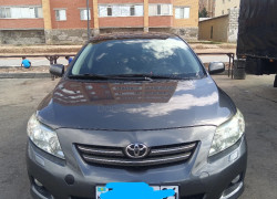 Toyota Corolla 2010 года