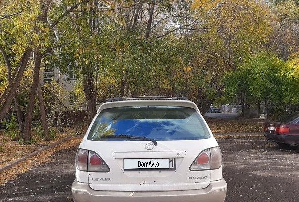Lexus RX 2001 года
