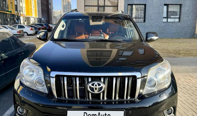 Toyota Land Cruiser Prado 2011 года