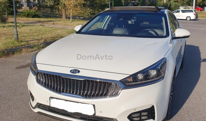 Kia K7 2016 года