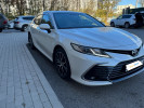 Toyota Camry 2021 года