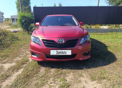 Toyota Camry 2010 года
