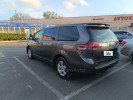 Toyota Sienna 2012 года