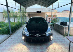 Toyota Camry 2015 года