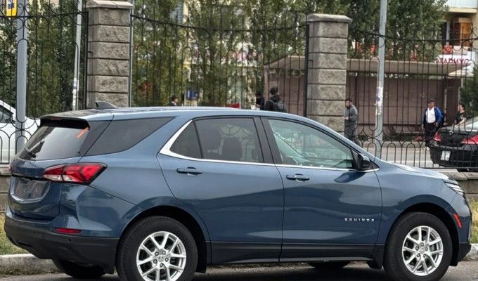 Chevrolet Equinox 2024 года