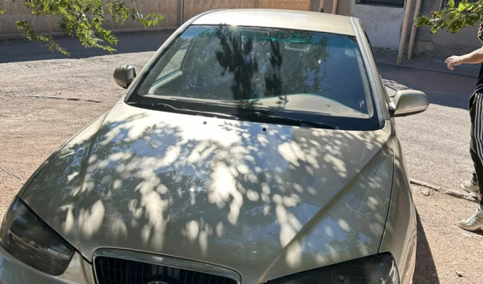 Hyundai Elantra 2002 года