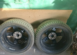 Продам зимние шины 245/40/18