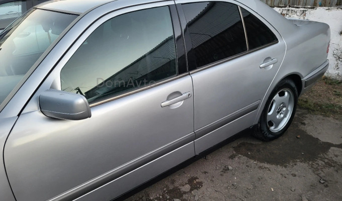 Mercedes-Benz E-Класс 1997 года