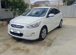 Hyundai Accent 2012 года