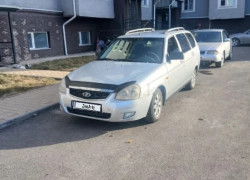 ВАЗ (Lada) Priora 2012 года