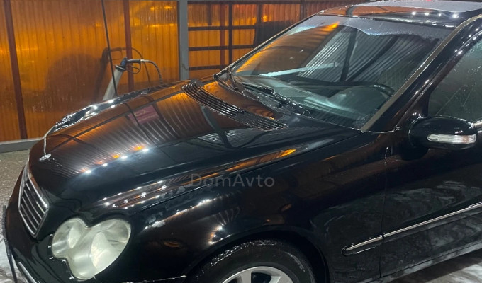 Mercedes-Benz C-Класс 2002 года