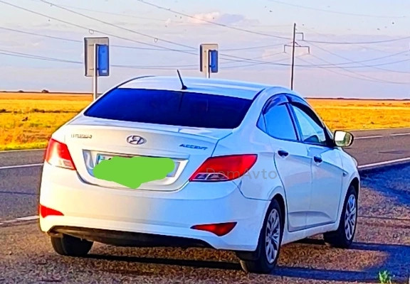 Hyundai Accent 2014 года