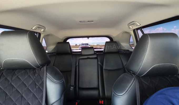 Toyota RAV4 2021 года