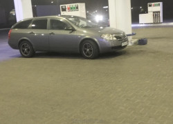 Nissan Primera 2002 года