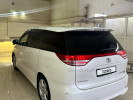 Toyota Estima 2008 года