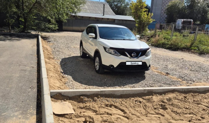 Nissan Qashqai 2015 года